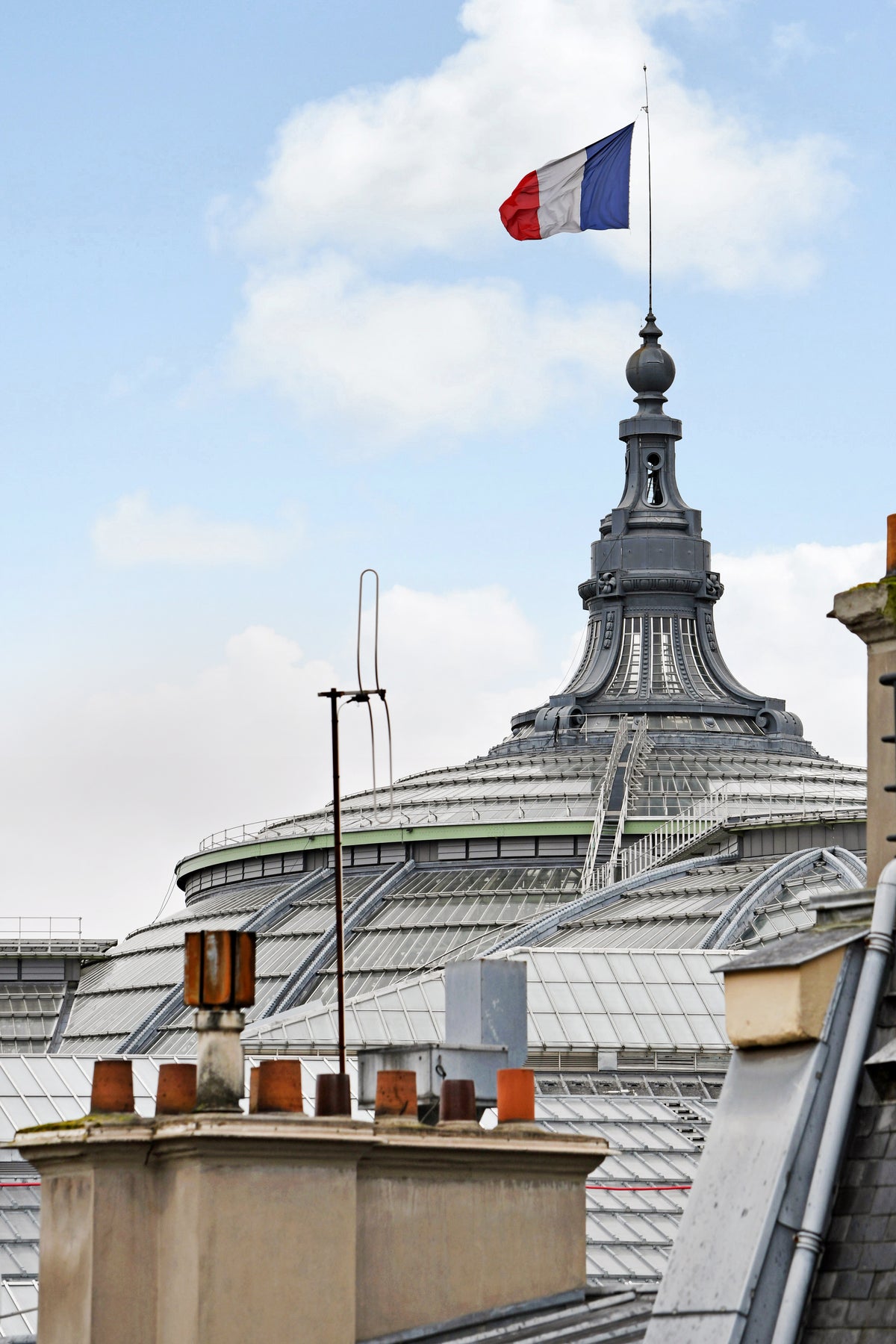 HAUSSMANNIEN MONTAIGNE