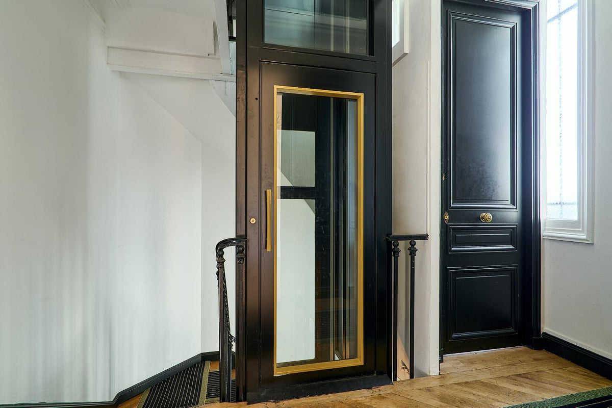 THE HAUSSMANN APARTMENT