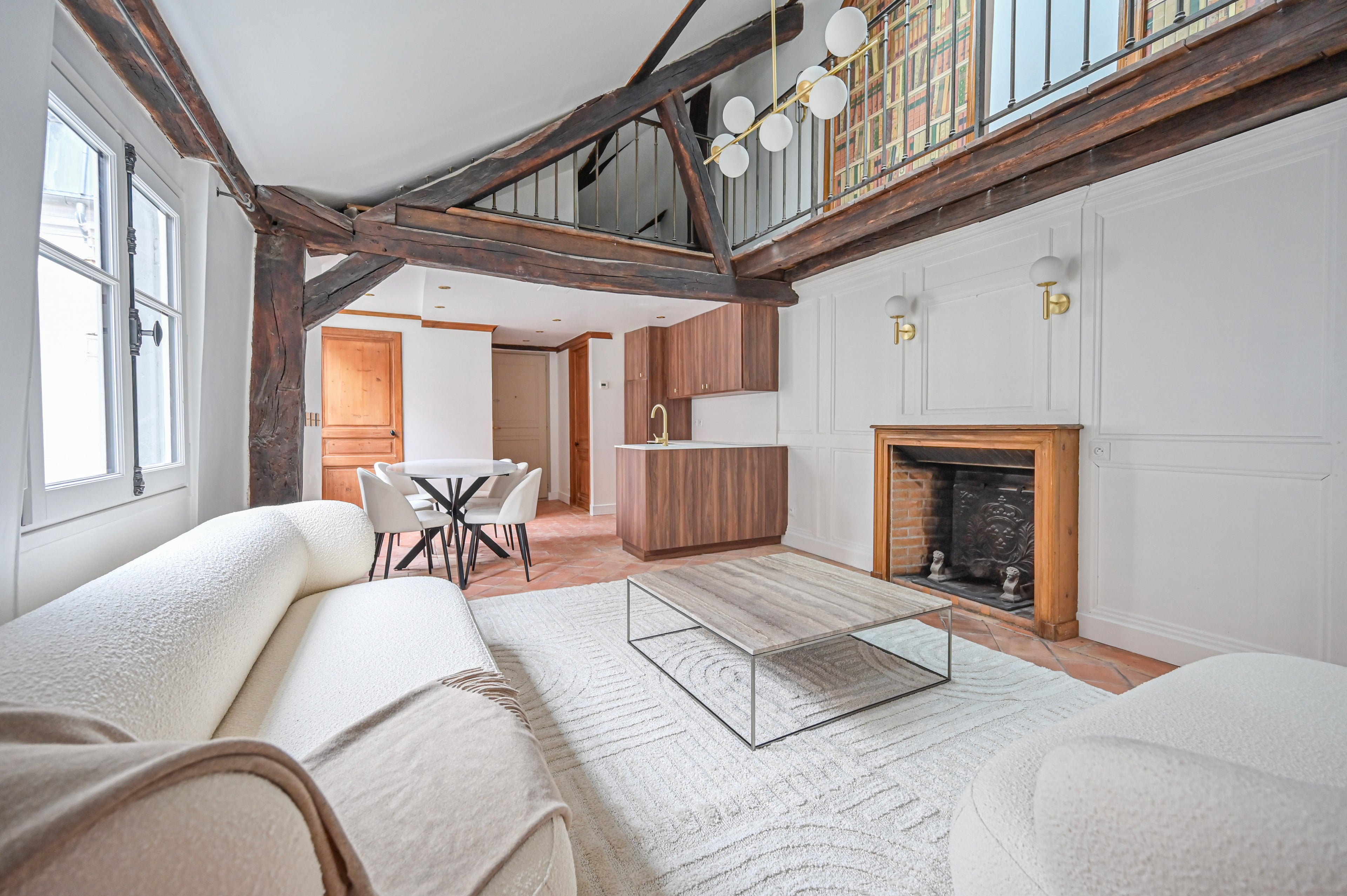 Charming flat rue de Lille