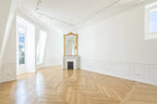 THE HAUSSMANNIEN